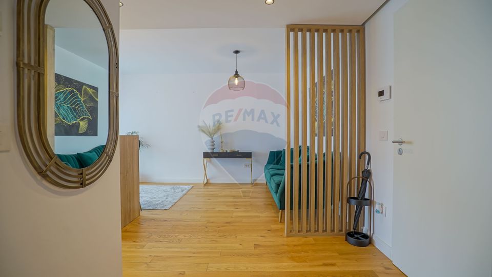 2 room Apartment for rent, Tractorul area