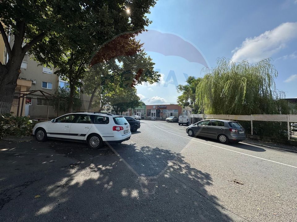 Apartament 3 cam.decomandat  cu centrala-Piata Uta/stadion