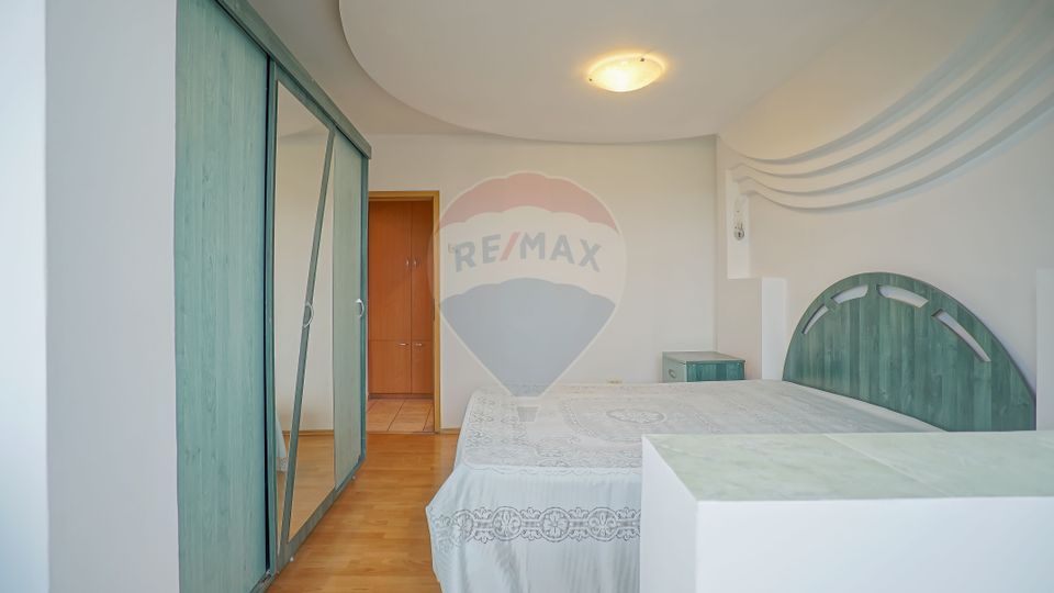 REZERVAT ! Apartament cu 2 camere de vânzare în zona Tractorul