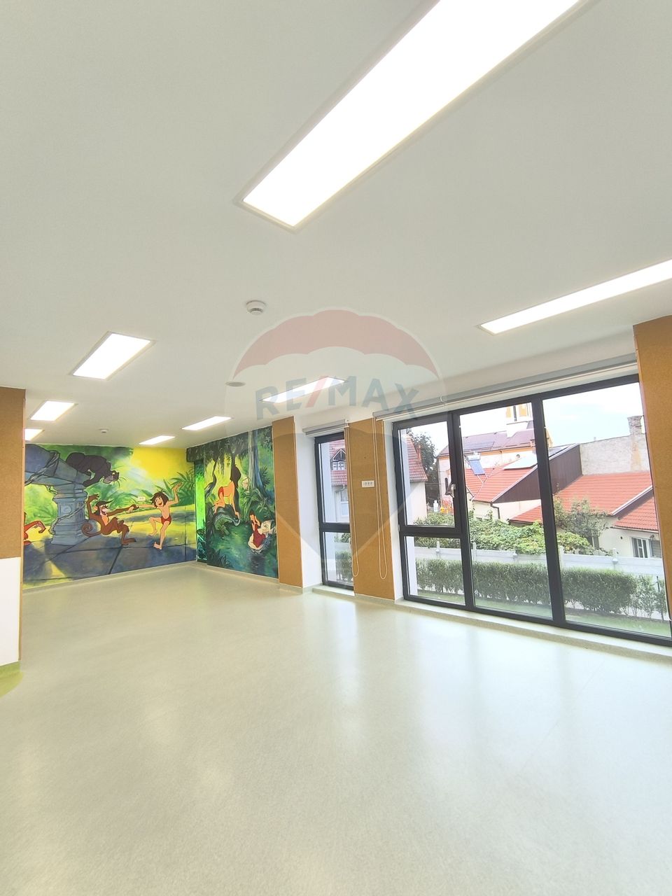 Spațiu comercial de vanzare