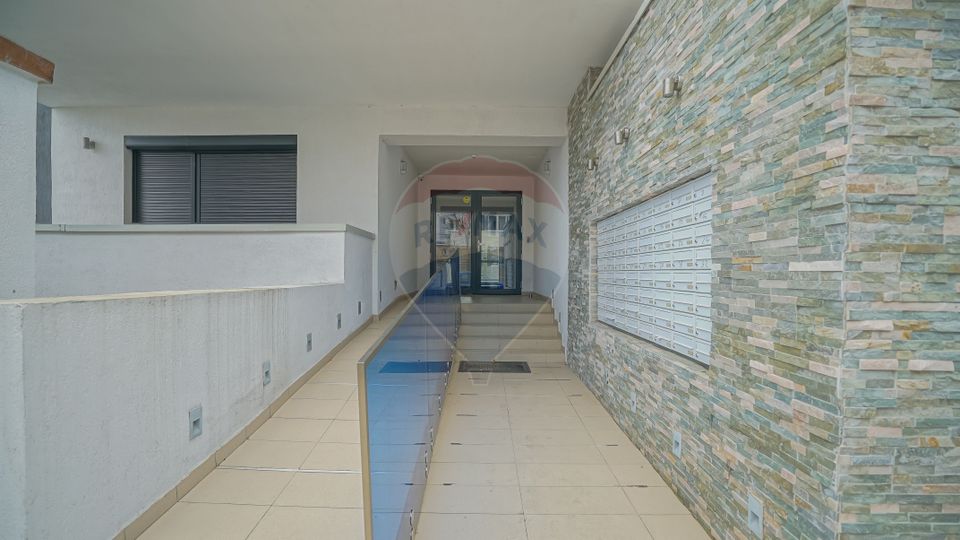 Apartament cu o cameră în Alphaville, Răcădău.