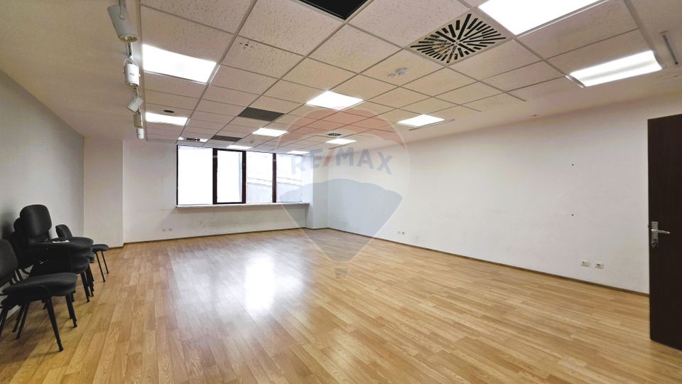 Închiriere birou in Brașov, 60 mp open-se pe Bulevardul Vlahuță