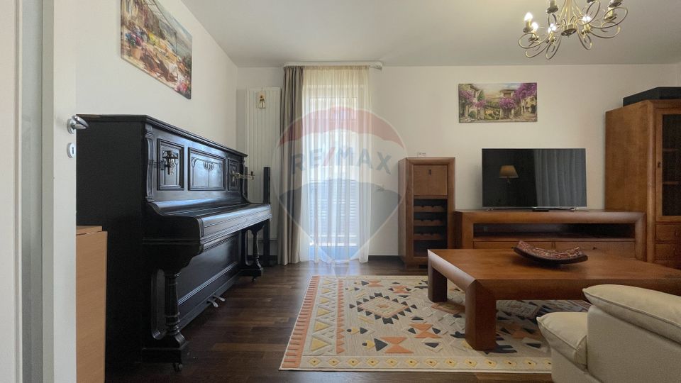 3 room Apartment for rent, Tractorul area