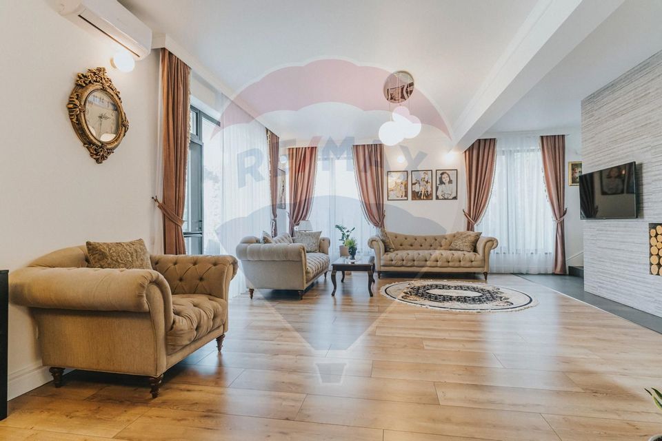 Ready to Move Family Home with Heated Pool – Gheorghe Doja Street, Ora