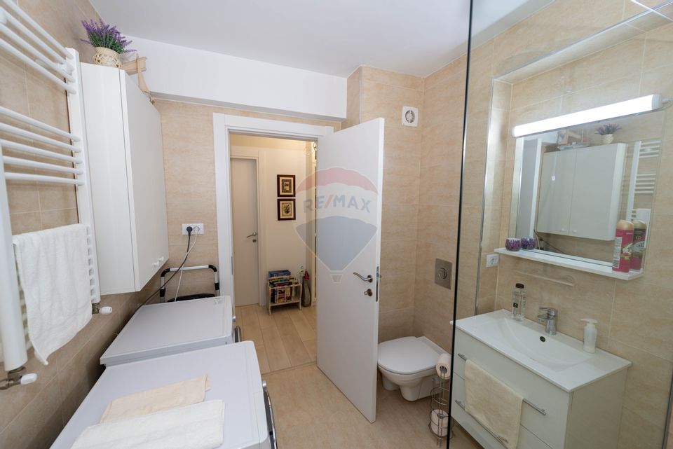 Penthouse cu 4 camere de vanzare in zona Titan/Ozana