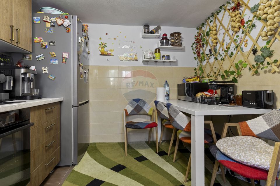 Casă complet renovata cu teren 648 mp de vanzare in Gradiste,Arad