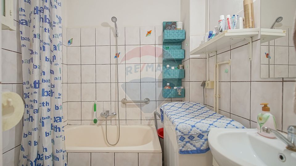 3 room House / Villa for sale, Brasovul Vechi area