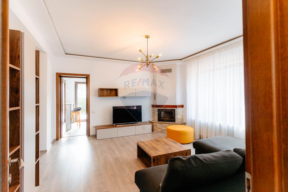 Închiriere casă/ vilă - 120 mp utili+ teren 249 mp– Pitești