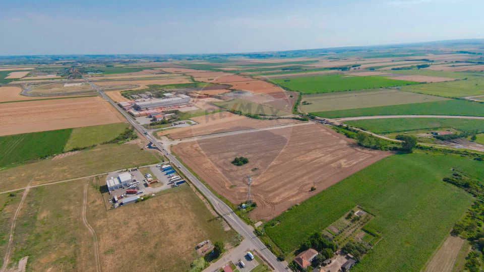 Land 42,157sqm Biharia / Soseaua E671