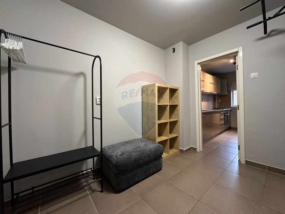 Apartament cu 2 camere de inchiriat zona Stefan cel Mare