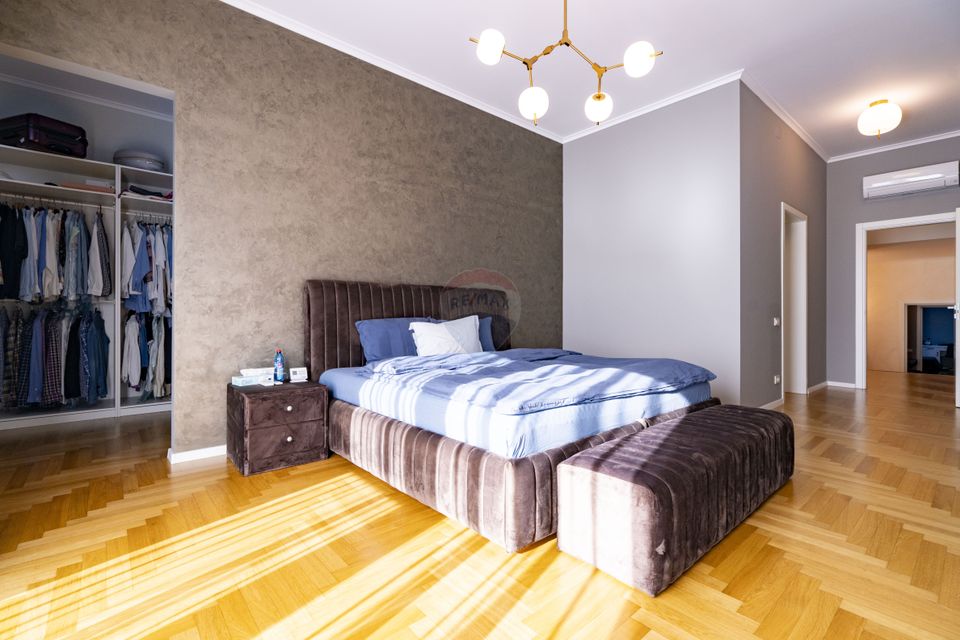 5 room House / Villa for sale, Dealuri Oradea area