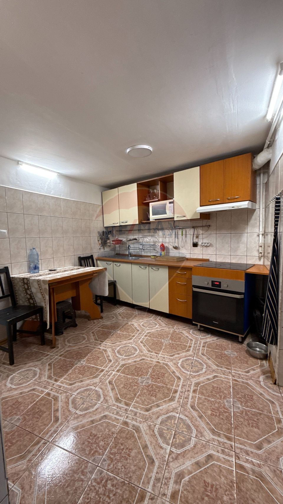 Casă în zona Tineretului