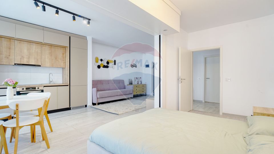 2 room Apartment for rent, Tractorul area