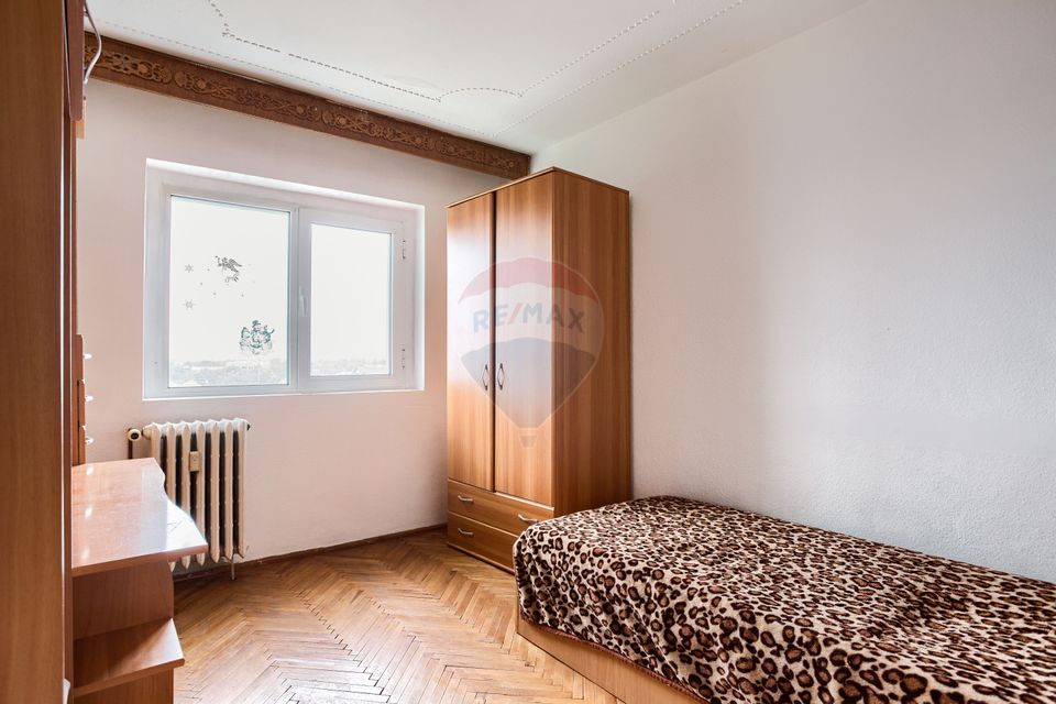 Apartament 3 camere si doua bai în zona Aradul nou,gara