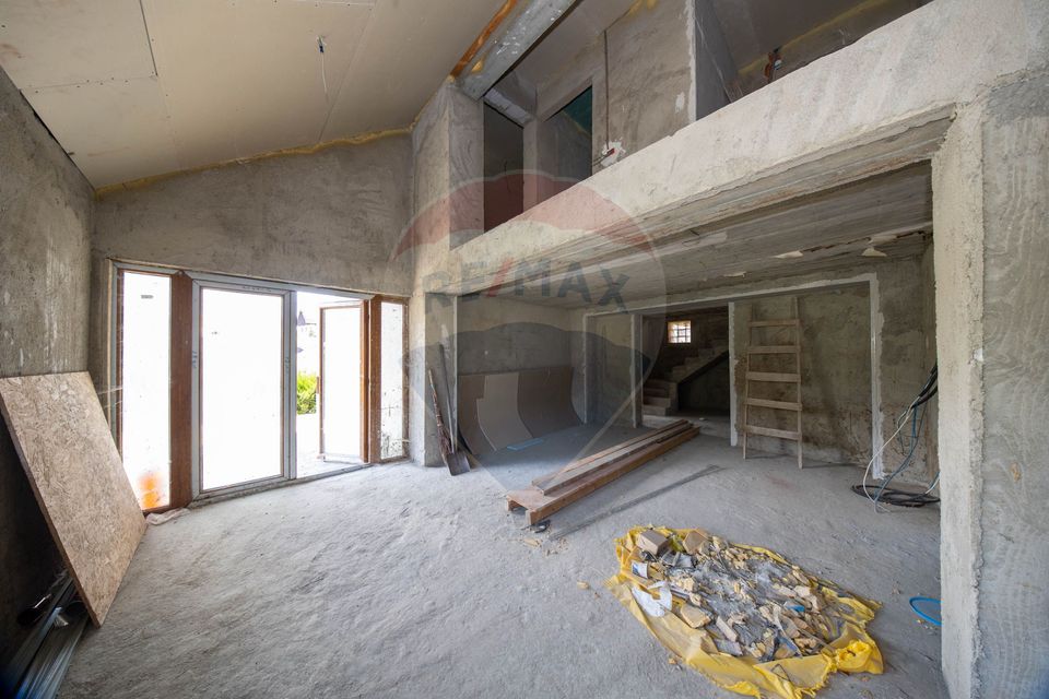 8 room House / Villa for sale