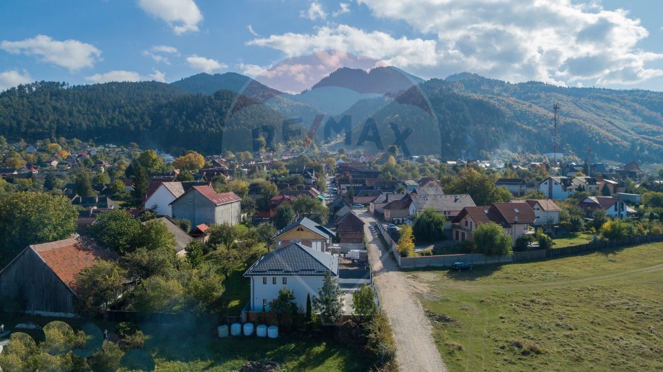 Casă modernă Bunloc, vedere Bucegi, 186 mp, comision 0