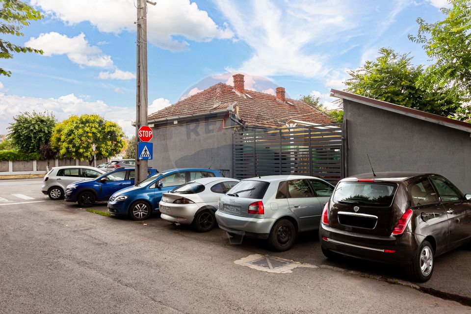 Spațiu comercial cu destinatie actuala Bar si jocuri noroc- Vlaicu