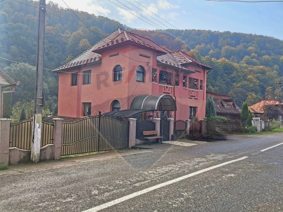 7 room House / Villa for sale