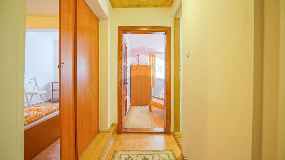 11 room House / Villa for sale