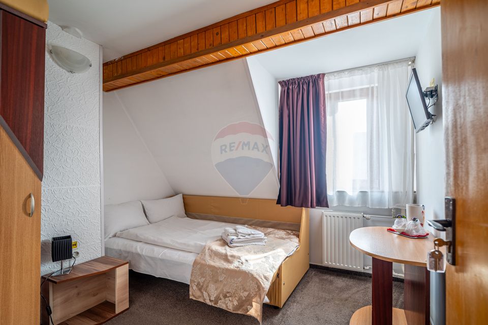 Apartament Busteni – Etaj Integral Vilă – 4 Camere