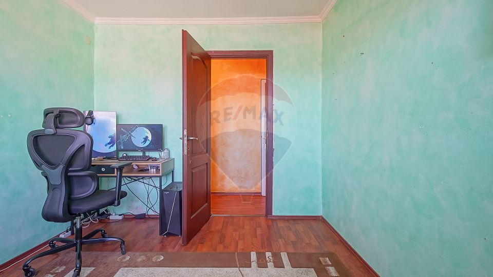 Comison 0% | Apartament cu 3 camere, etaj intermediar, Bartolomeu