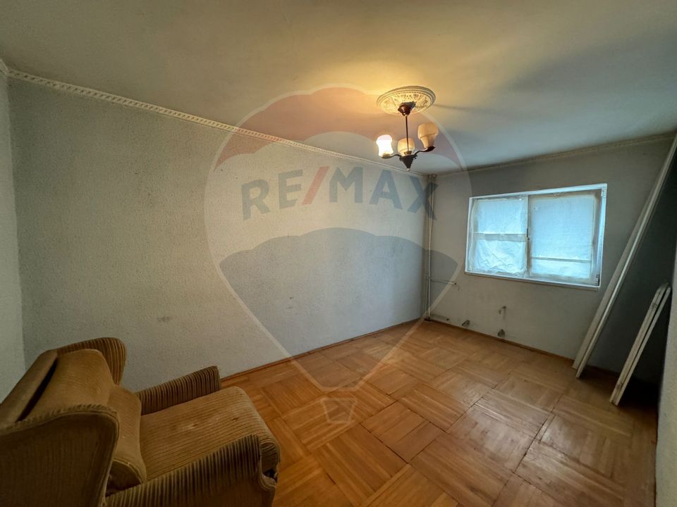 Apartament cu 2 camere str. Fulger