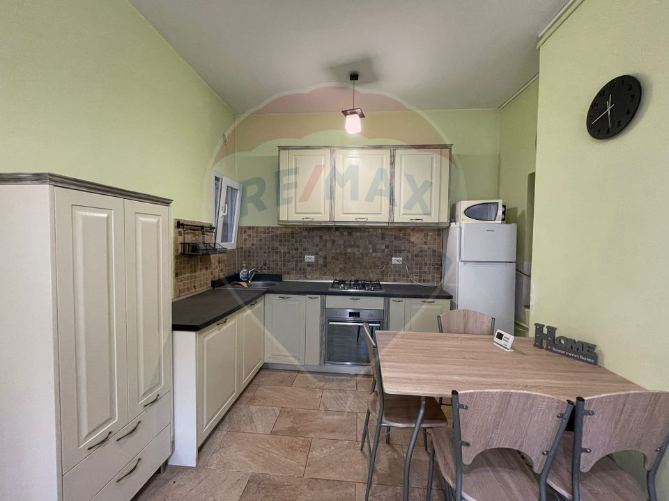 Apartament spațios în clădire istorică – 70 mp, Palatul Istvan Nemes