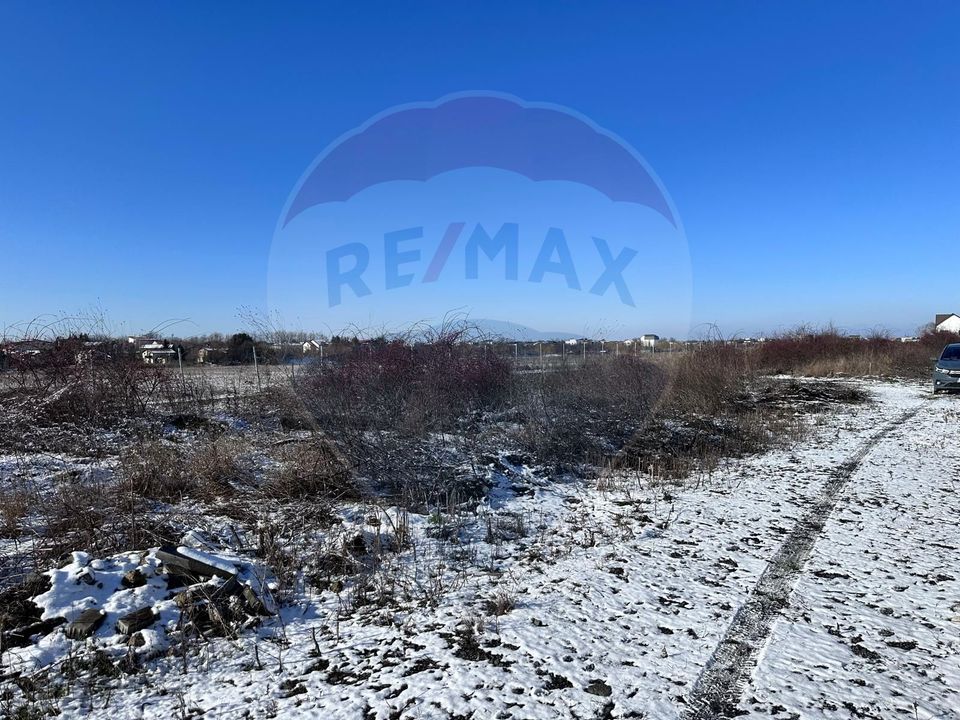 Teren intravilan 500mp, langa lac, acces drum principal - Corbeanca