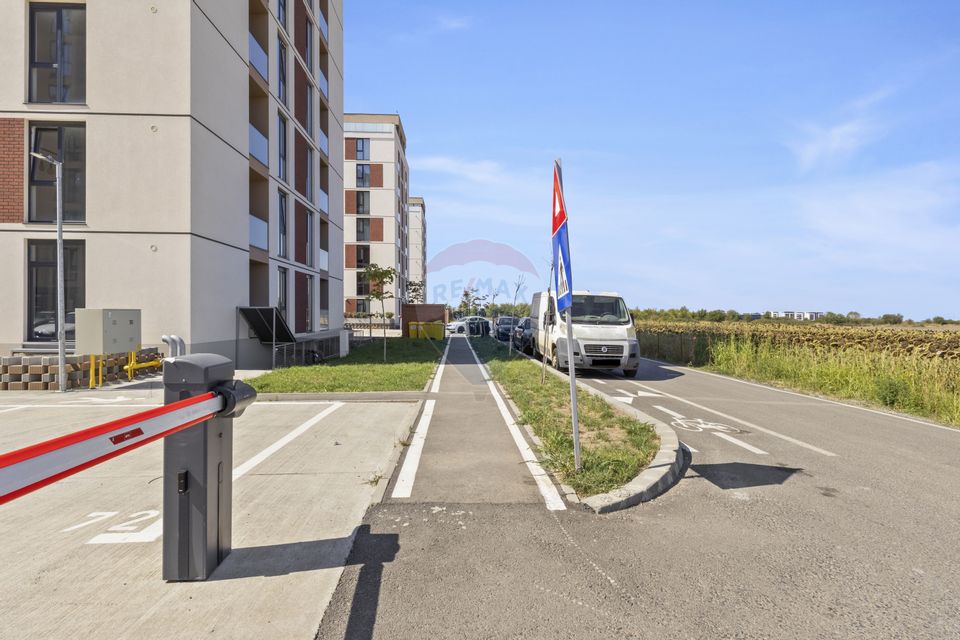 PENTHOUSE 3 camere, parcare subterana de vânzare,  zona Torontalului