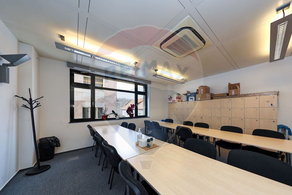 Spațiu birouri modern - 200 mp în zona centrală a Brașovului