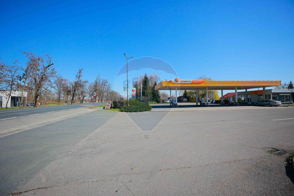 Benzinărie-Stație Carburant, de Vânzare în Salonta E671
