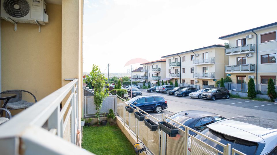 Apartament cu 3 camere de vânzare  ESQ Village  Valea Lupului