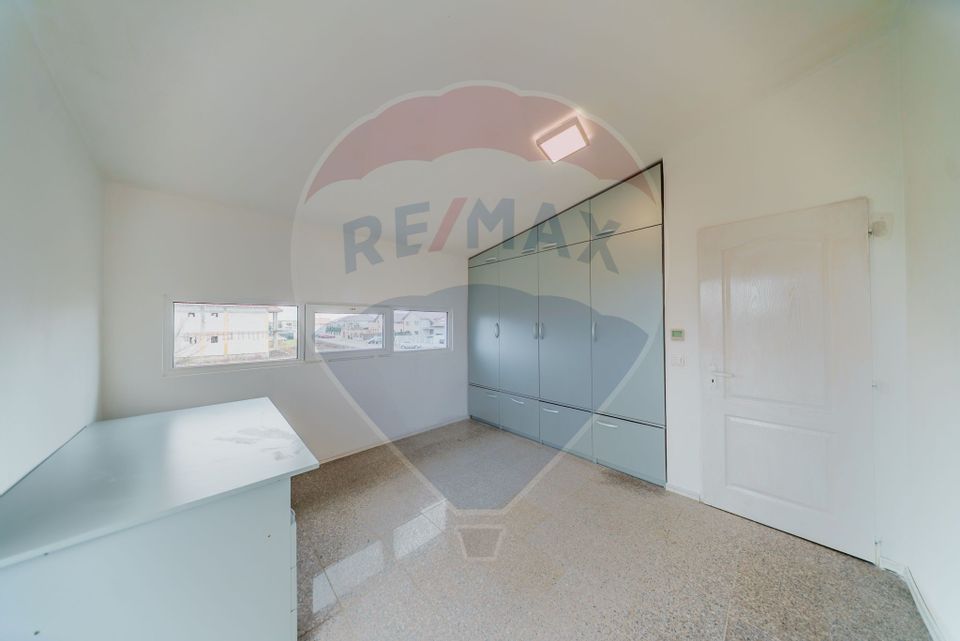 Casă modernă pe structură metalică, în cartierul Europa – Vladimirescu