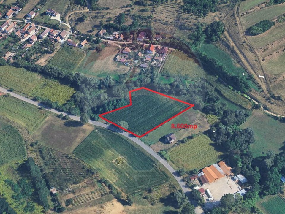 Teren 8,600mp Medias / Strada Stadionului