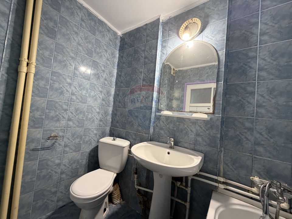 Apartament cu 3 camere de închiriat în zona Giulesti