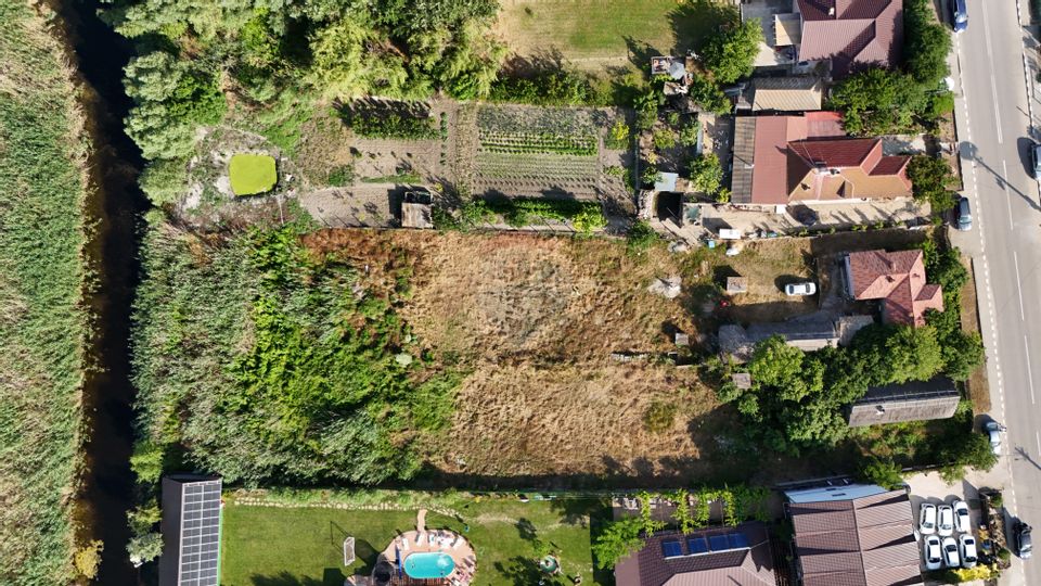 Teren intravilan de vanzare Murighiol / Strada Principala / 1632mp