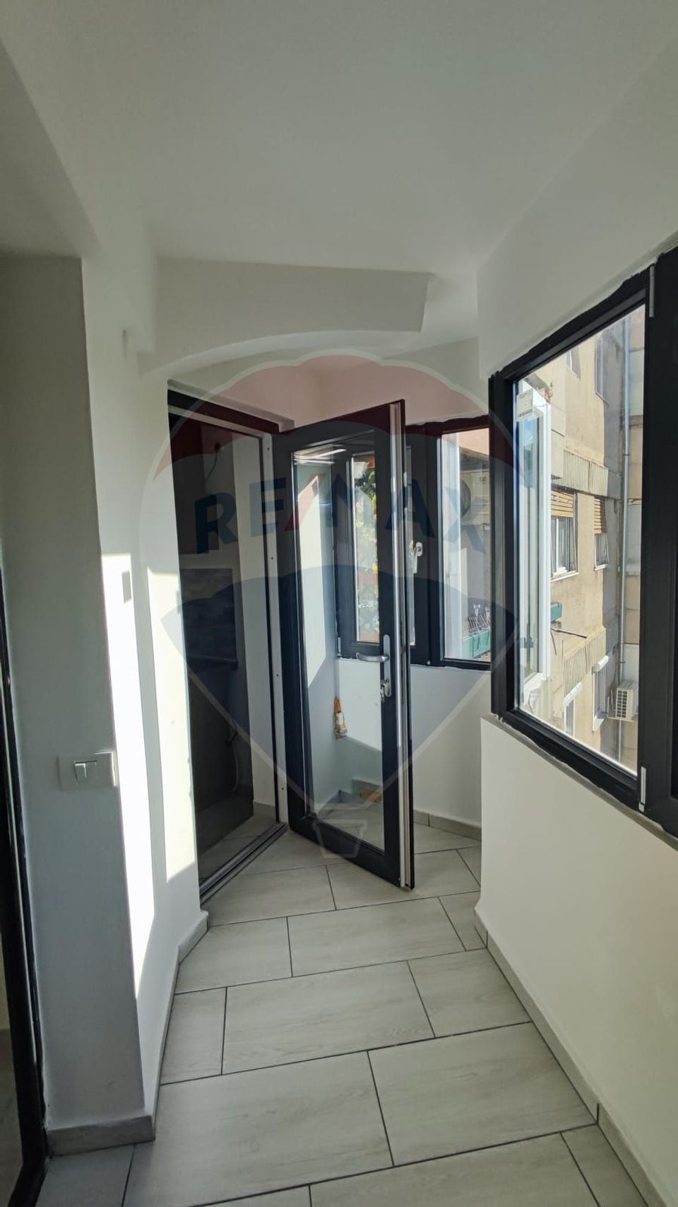 Apartament 41 mp de inchiriat zona Stefan cel Mare