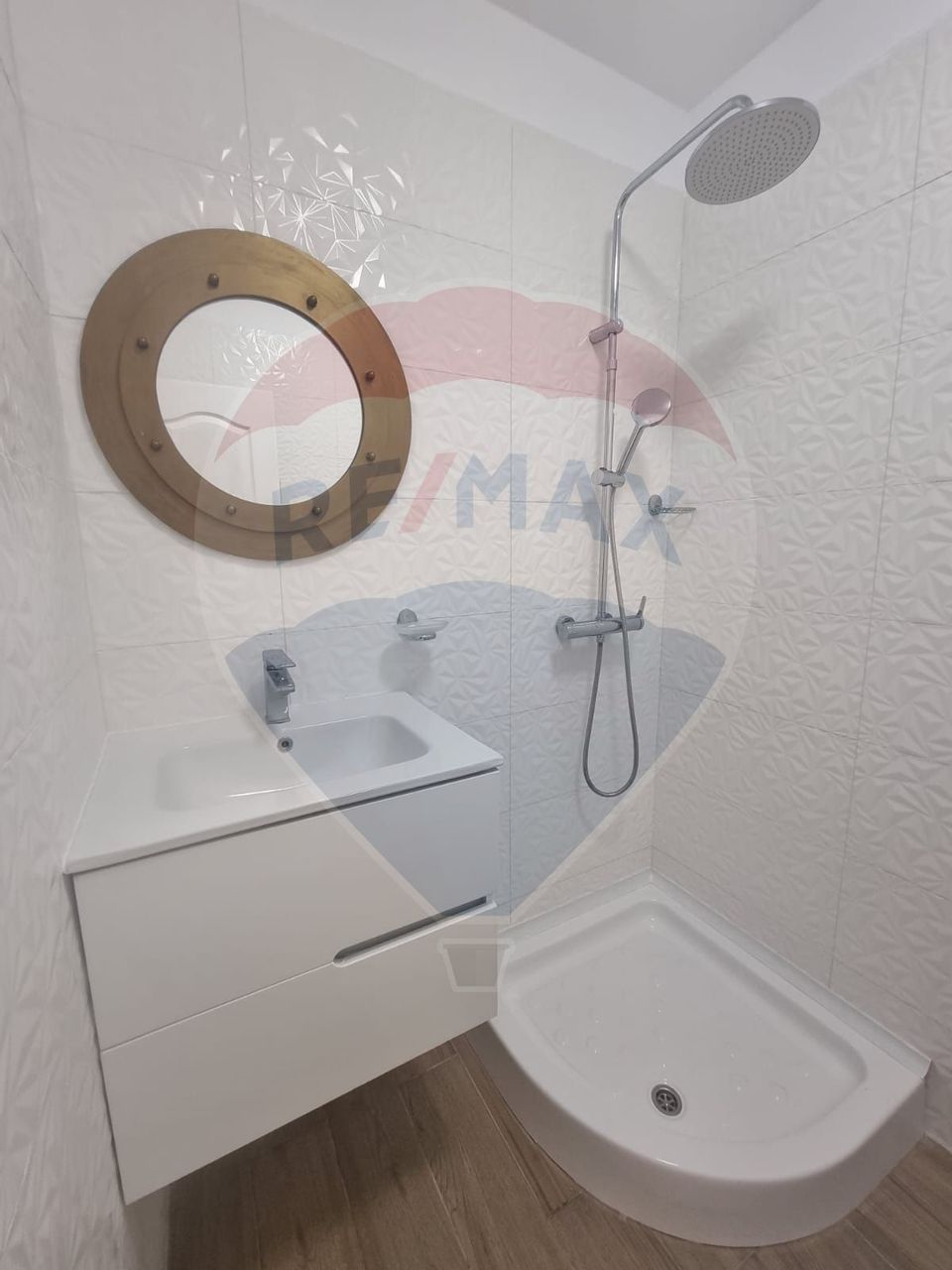 Apartament cu 1 camera de închiriat Constanta zona Balada