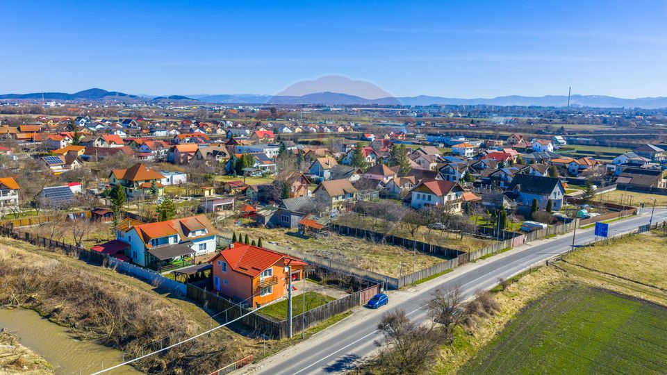 Teren 1350 mp-Strada Lanii/ COMISION 0%