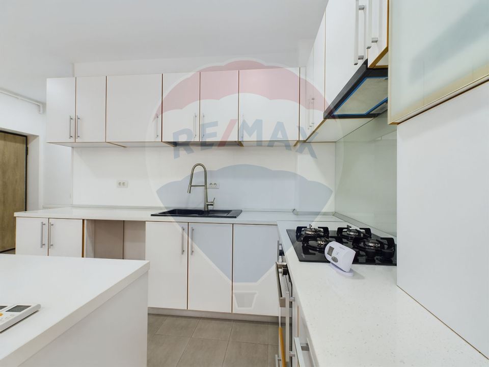 Apartament cu 2 camere de vânzare în zona Zetarilor, centrala proprie