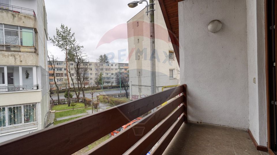 9 room House / Villa for rent, Centrul Civic area