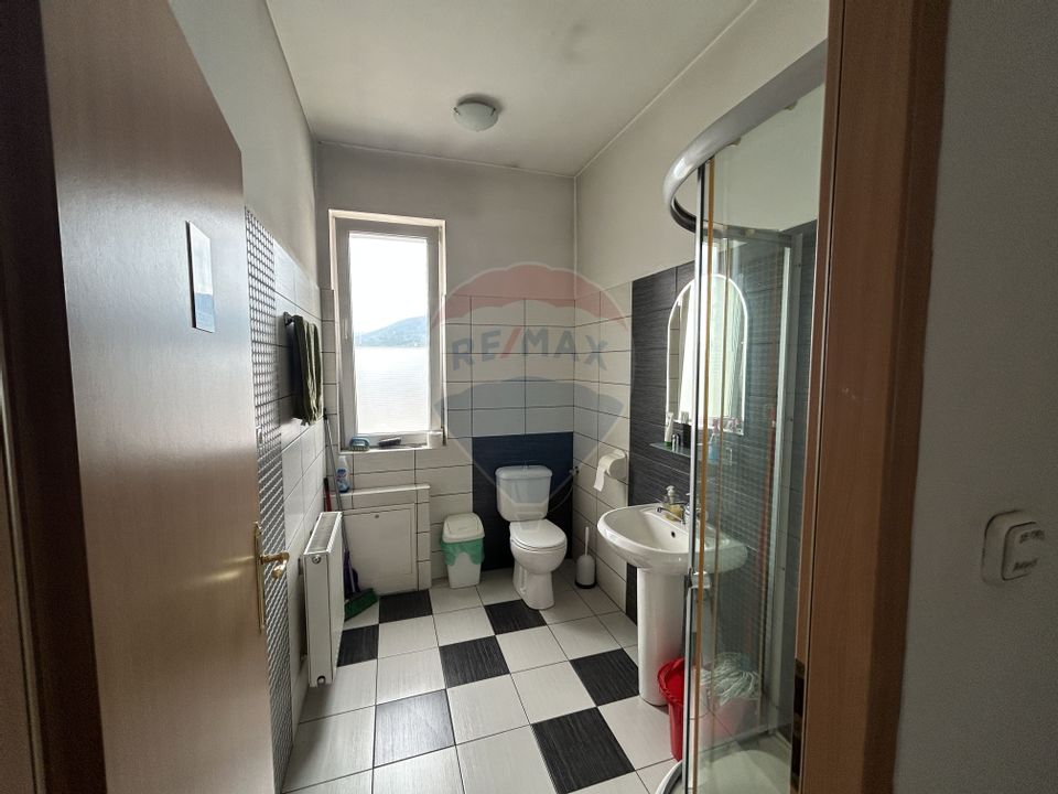 Spațiu 324mp FRIG / 300mp BIROURI de vânzare în zona VALUE CENTRE