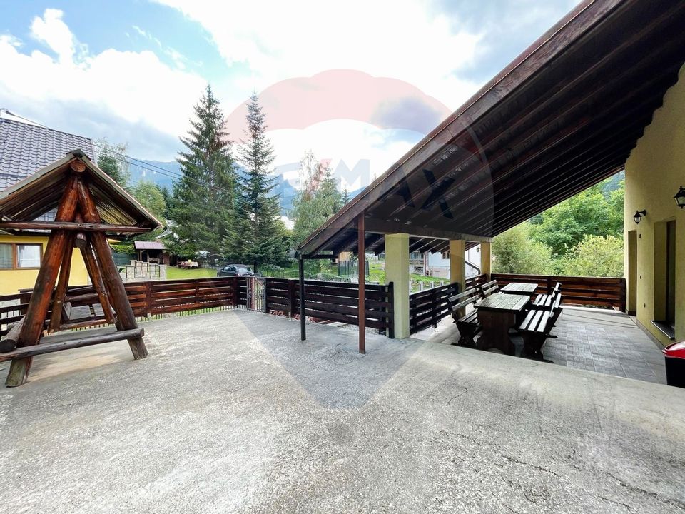 Casa /Vila de vanzare in Durau