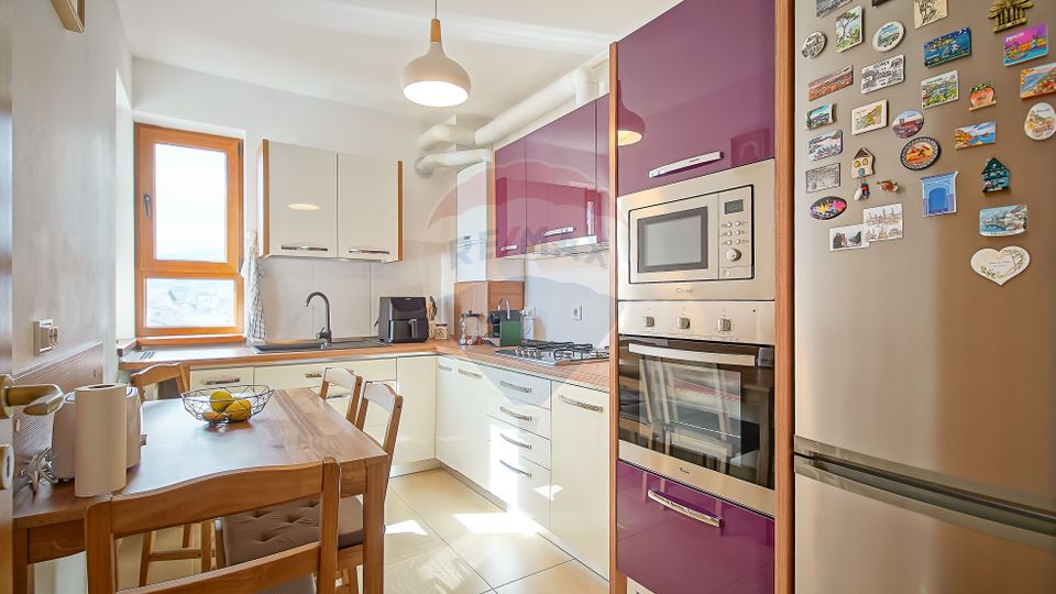 Apartament 3 camere decomandat, Casa Nobel – Nicolae Labiș 36