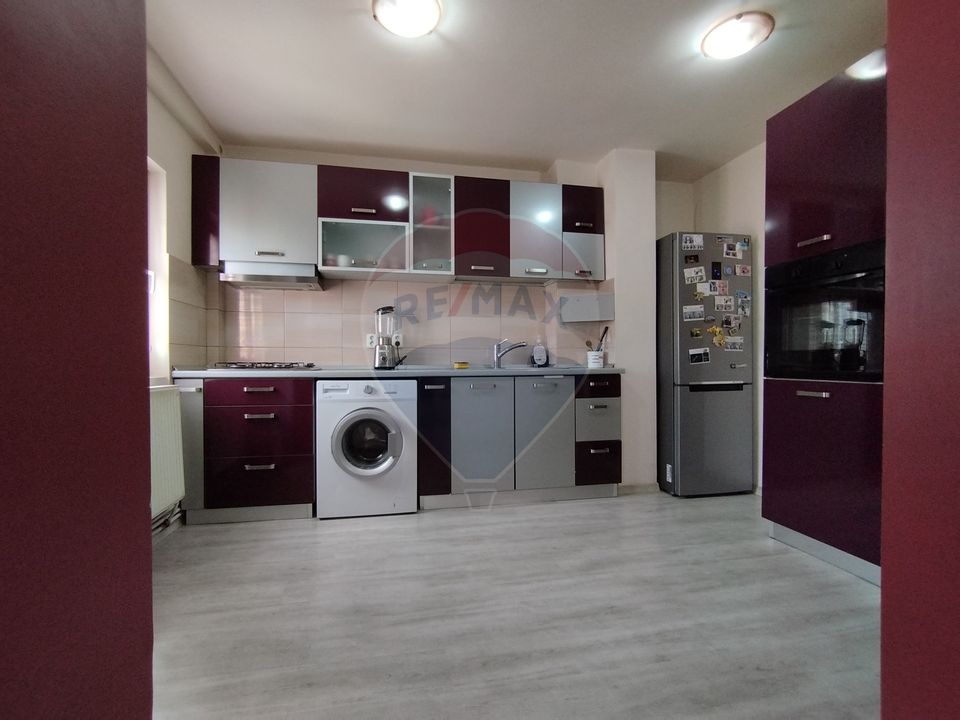 4 room Apartment for sale, Narcisa area