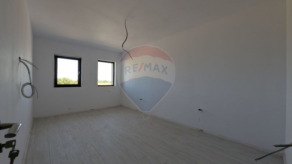 De Vanzare Duplex Comuna Berceni Str Lebedelor Asfaltată 0% Comision