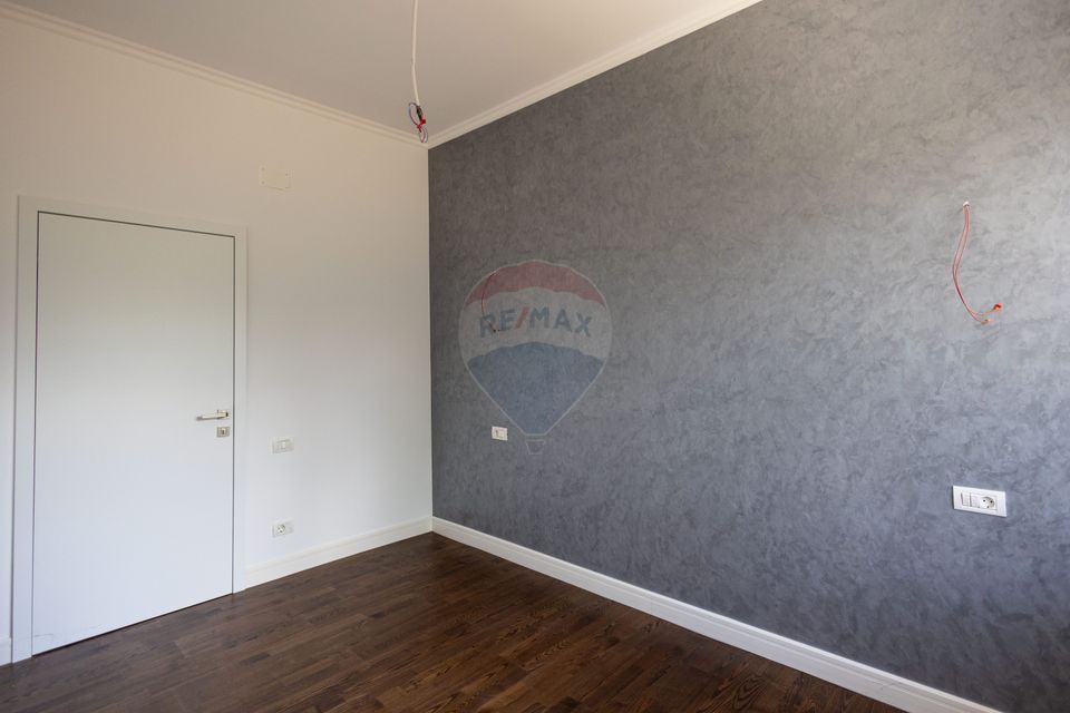 5 room House / Villa for sale