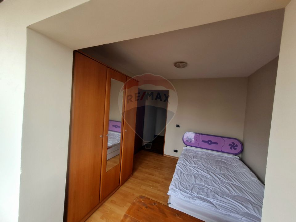 Apartament cu 4 camere de închiriat  langa spitalul judetean