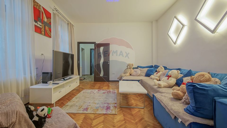 3 room Apartment for rent, Brasovul Vechi area