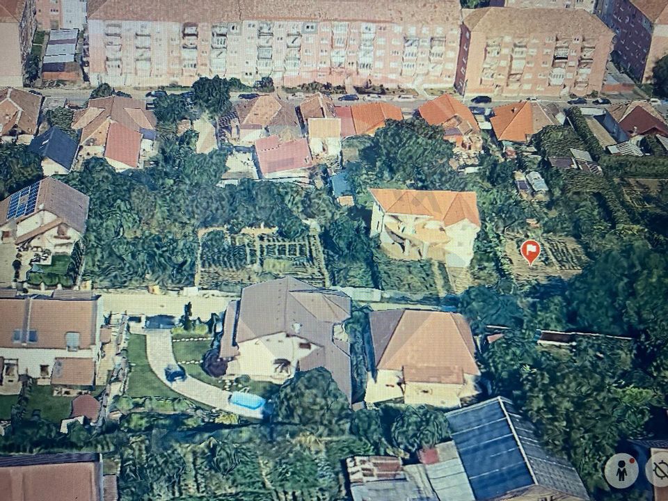 Teren de constructii intre case, in Medias cu utilitatile in apropiere